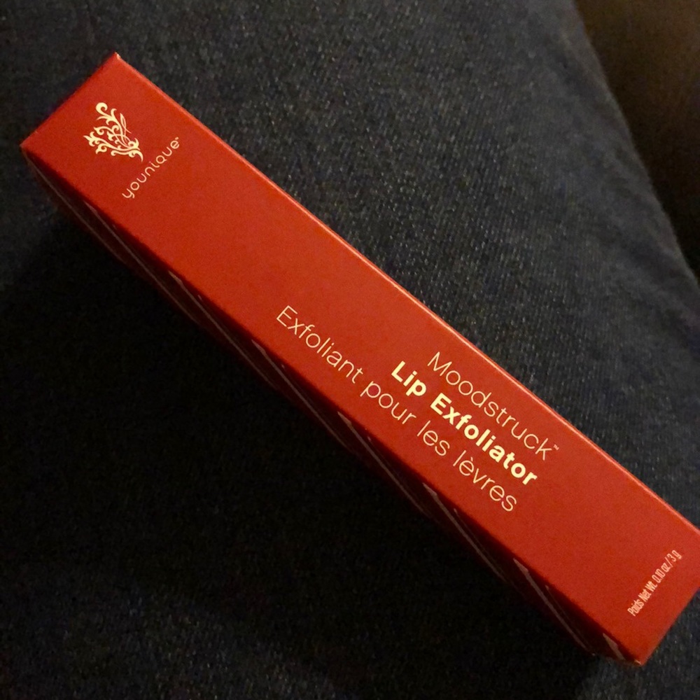 Peppermint lip exfoliator